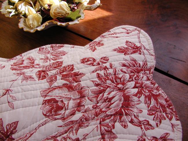 Charming pair of cushion slips in Toile de Jouy, quilt style, red color,#3