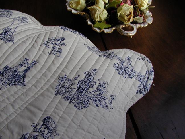 Very charming pair of cushion slips in Toile de Jouy, quilt style, blue color,#1