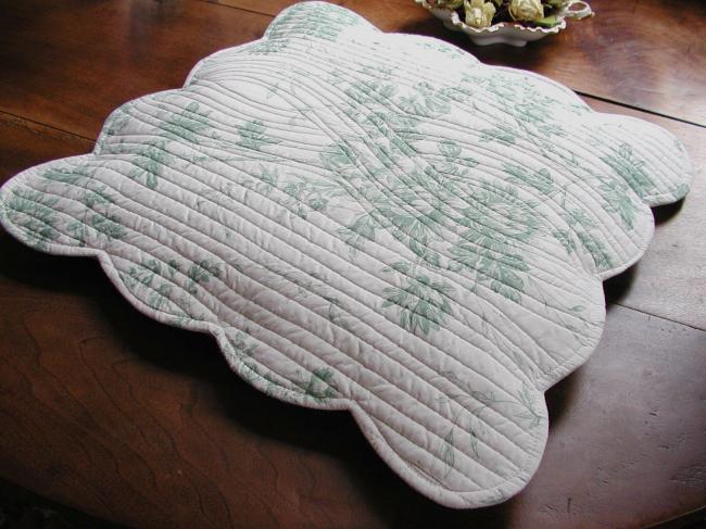 So charming pair of cushion slips in Toile de Jouy, color green #1