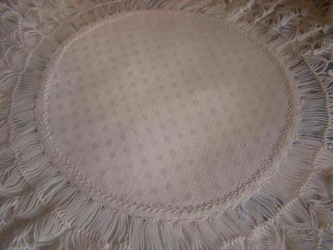 Gorgeous edwardian hairpin lace doily 1900