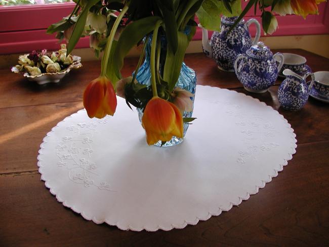 Marvellous oval table centre in irish Mountmellick white embroidery