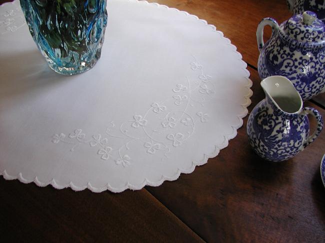 Marvellous oval table centre in irish Mountmellick white embroidery