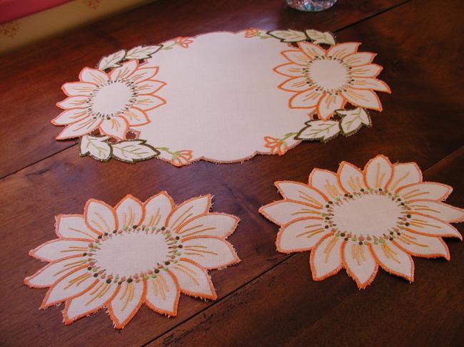 Lovely table centre with its 2 matching doilies with embroidered sunflowers