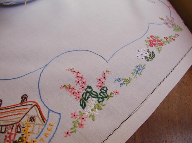 Superb tablecloth with hand-embroidered cottage of Ann Hathaway,Shakespeare wife