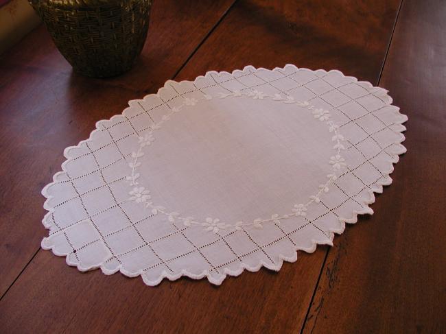 Lovely oval table centre with drawn thread work and embroidered flowers