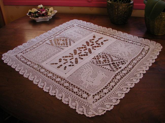 Wonderful table centre in Richelieu, bobbin lace, crochet and irish guipure lace