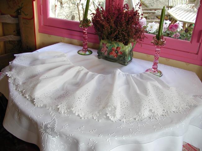 Wonderful border of petticoat in cambric with hand-embroidered broderie anglaise