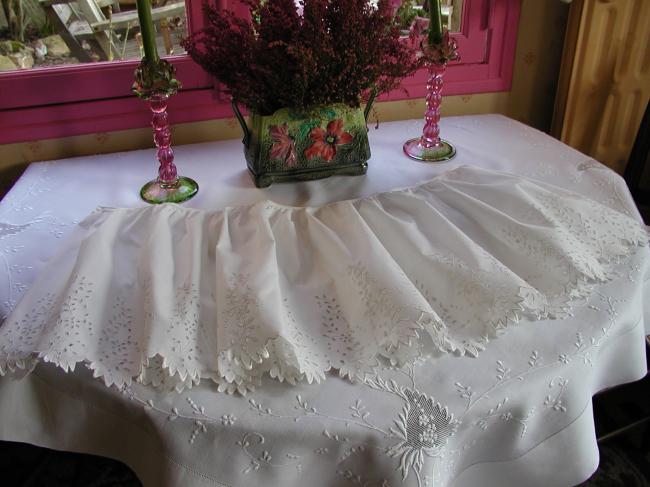 Wonderful border of petticoat in cambric with hand-embroidered broderie anglaise