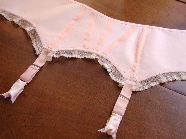 Gorgeous 1920 suspender belt in pink silk with Valenciennes lace