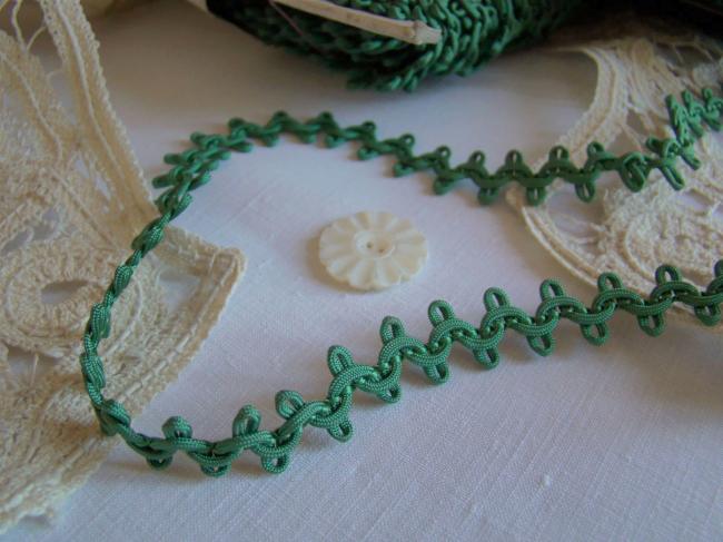 Lovely antique trim in silk, green color, circa 1900