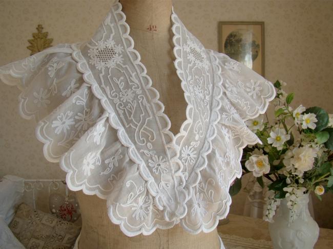 Gorgeous large hand-embroidered collar with festoons and drawn thread work
