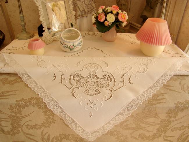Merveilleuse nappe dentelle de filet & Venise et broderie à la Richelieu