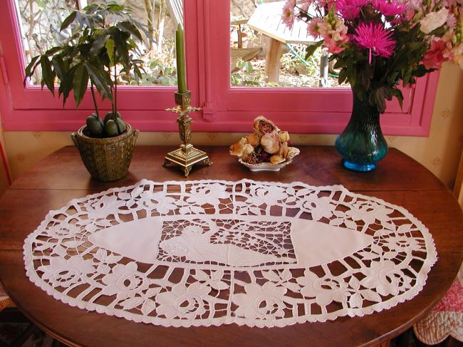 Marvellous table runner with openwork of nymphea with flowers 1900
