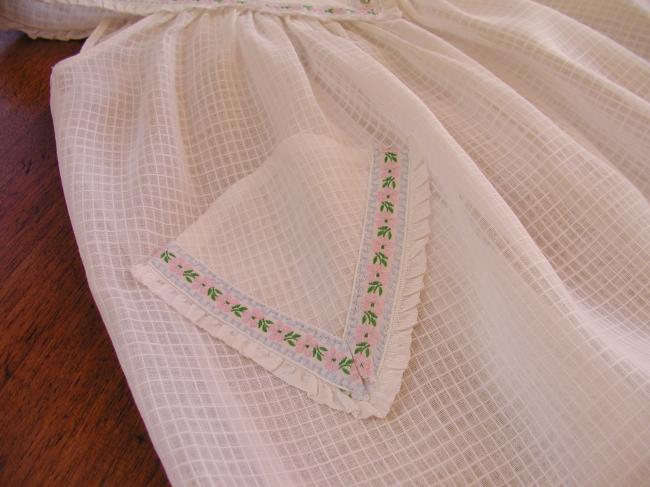 Charming baby summer dress with flowered braids