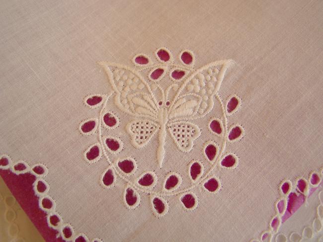 Superb handkerkief with hand-embroidered butterfly and broderie anglaise