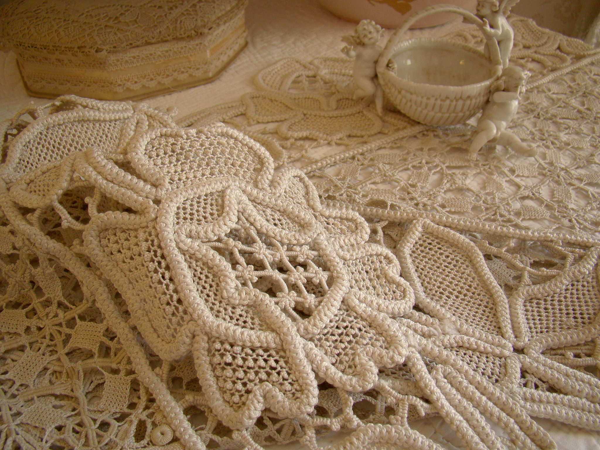 AIGUILLE CROCHET N° 70 - Midon dentelle