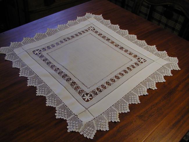 Gorgeous centre mat with drawn thread works and lace 1900