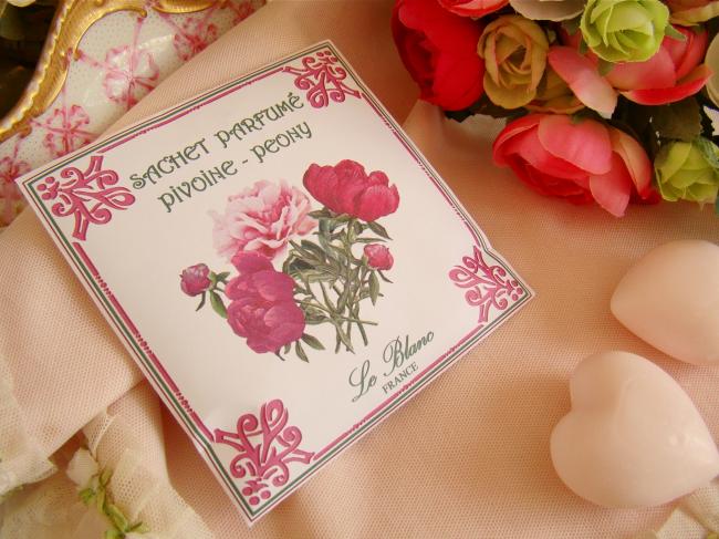 Charmant Sachet parfumé à la Pivoine, décor encadré Art Nouveau