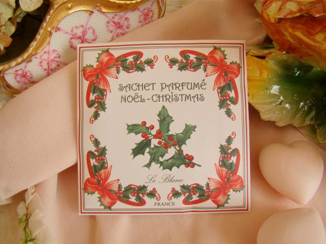 Charmant Sachet parfumé aux épices de Noël, décor encadré Art Nouveau