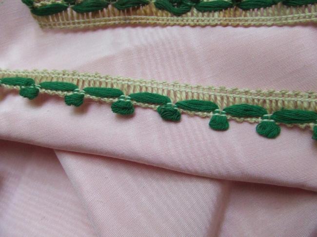 Très joli ruban galon en corde naturelle et enrubanné de coton mouliné vert
