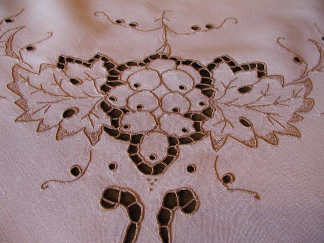 Charming Madeira tablecloth with vine grapes and flowers embroidered