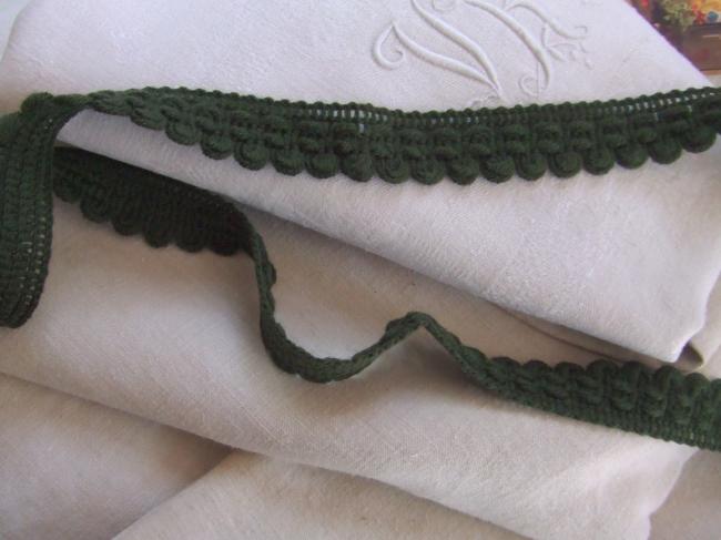 Très beau galon de boucles en laine de couleur vert anglais (foncé)