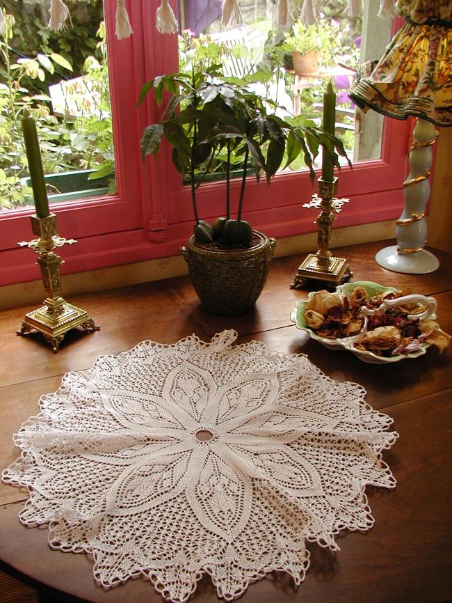Very big table centre made in crochet lace, white color