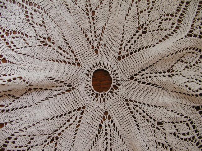 Very big table centre made in crochet lace, white color