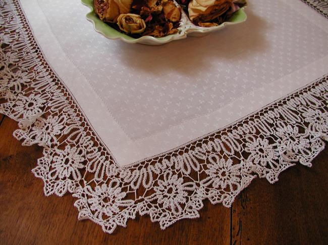 Marvellous table centre in clover damask with exquisite air tape lace