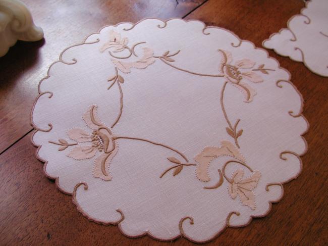 Gorgeous set with Madeira and appliqués embroidery 1930-40