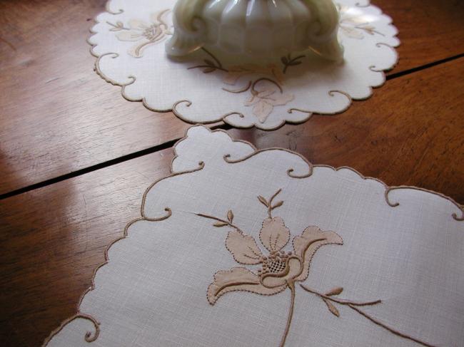 Gorgeous set with Madeira and appliqués embroidery 1930-40