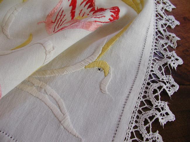 Stunning and huge table runner with embroidered Art Nouveau style tulips