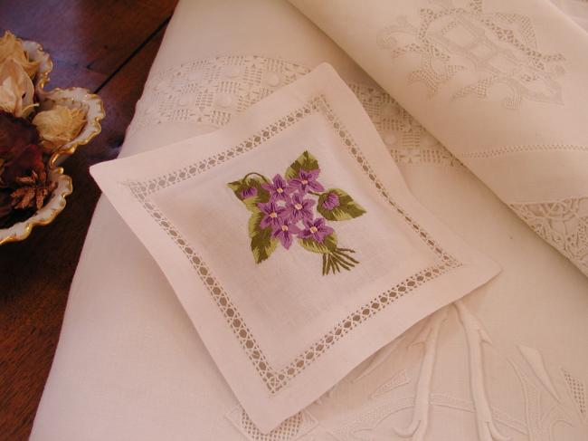 Sweet lavender sachet with hand-embroidered bouquet of violets