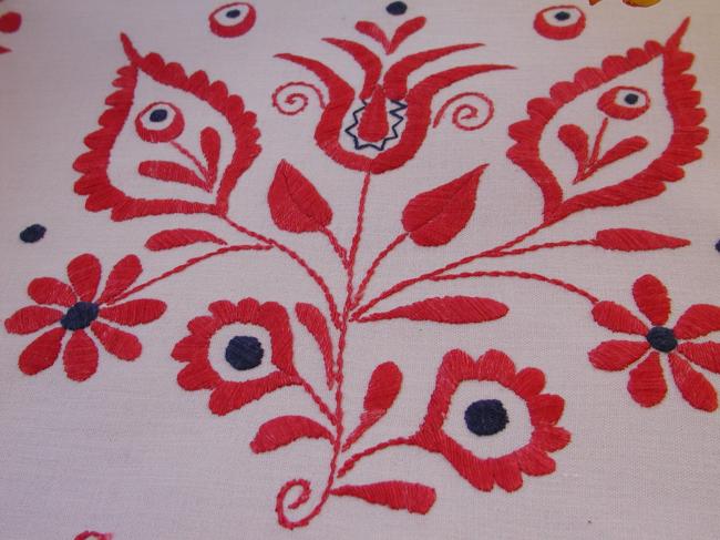 Stunning long crewel hand-embroidered table runner