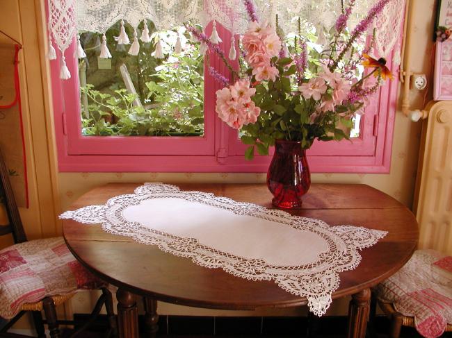 Lovely table runner with a beautiful bobbin Cluny lace
