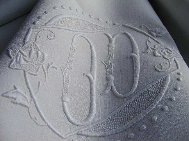 Such a lovely linen sheet with hand-embroidered monogram OD& drawn thread rivers