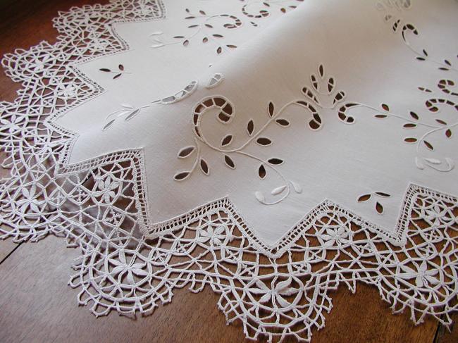 Gorgeous linen table centre with Richelieu works and Cluny hand-made bobbin lace