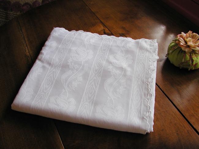 So Romantic duvet cover in damask with parrot tulips pattern