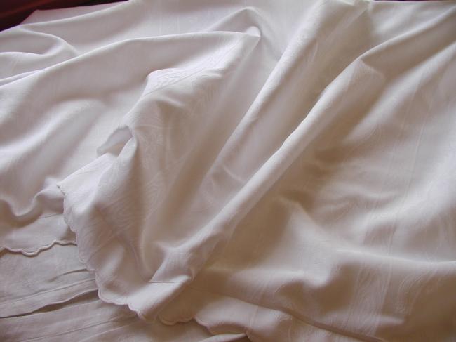 So Romantic duvet cover in damask with parrot tulips pattern