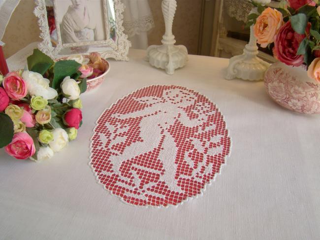 Beautiful linen tablecloth, Cherub & filet and Cluny lace 1920