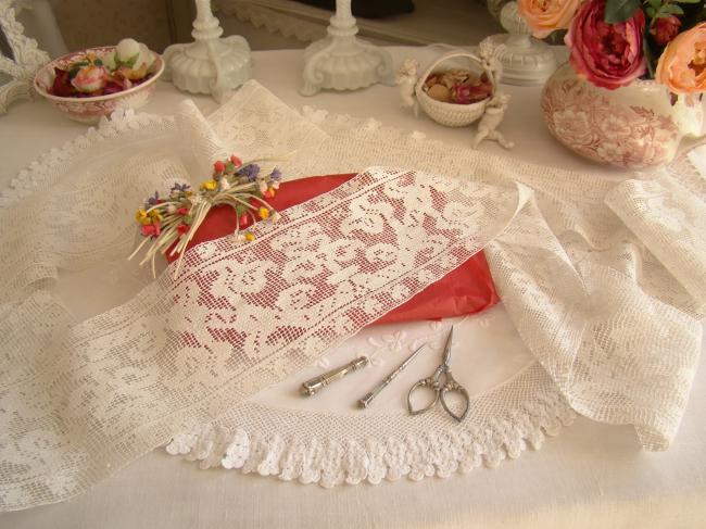 Superbe ancien métrage en dentelle d'entre-deux en filet, décor d'anges, 3,40m 