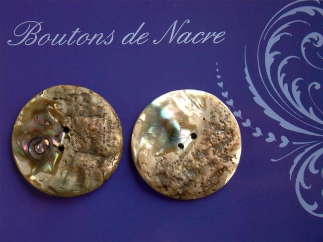 2 superbes gros boutons ancien de nacre en Ormeau (Abalone) en 40mm