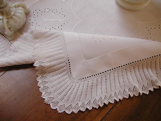 Wonderful  table centre with white floral embroidery & fine knitting lace 1920