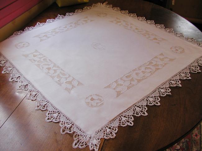 A lovely pillow cases in linen with hand-embroidered monogram & daffodils