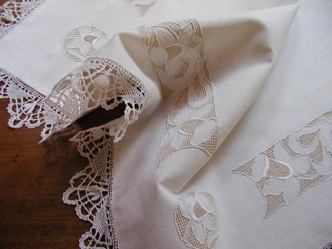 A lovely pillow cases in linen with hand-embroidered monogram & daffodils