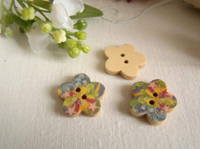 Adorable petit bouton en bois coloré en forme de fleur motif étoiles  Ø 17mm