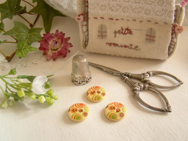 Adorable petit bouton en bois, motif petits ronds multicolores Ø 15mm