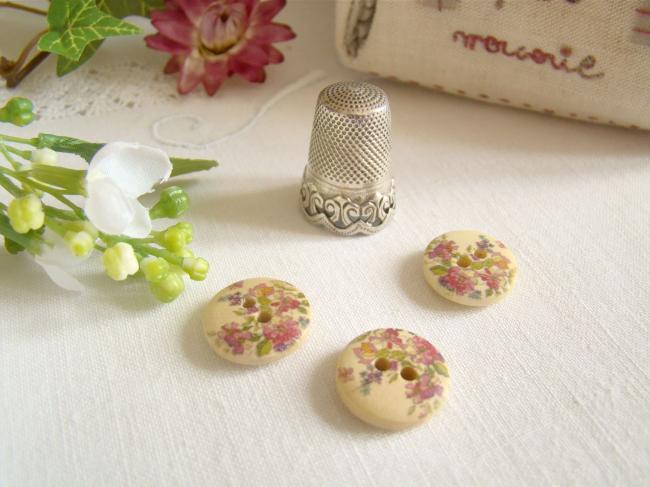 Adorable petit bouton en bois, motif petites fleurs et feuillage Ø 15mm