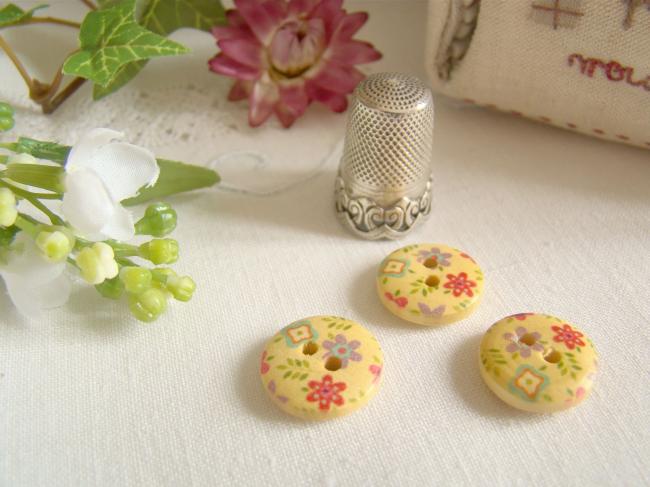 Adorable petit bouton en bois, motif fleurs naïves feuillage Ø 15mm