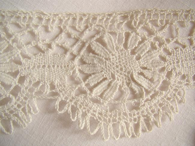 Superbe dentelle lin de fuseaux Cluny & point d'esprit, largeur 8cm